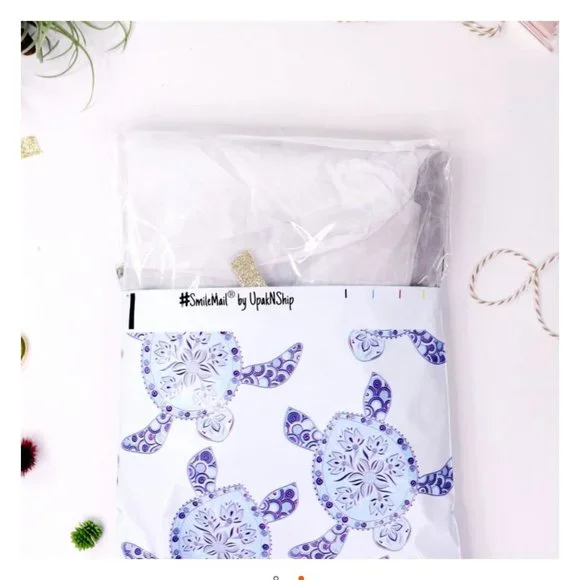 30 10X13 Polymailers - Picture 2 of 5